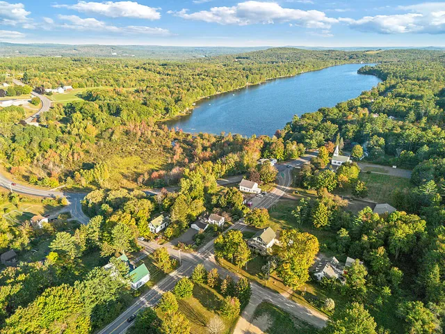 $300,000 | 21 Hathaway Hill Road, Livermore, ME 04253