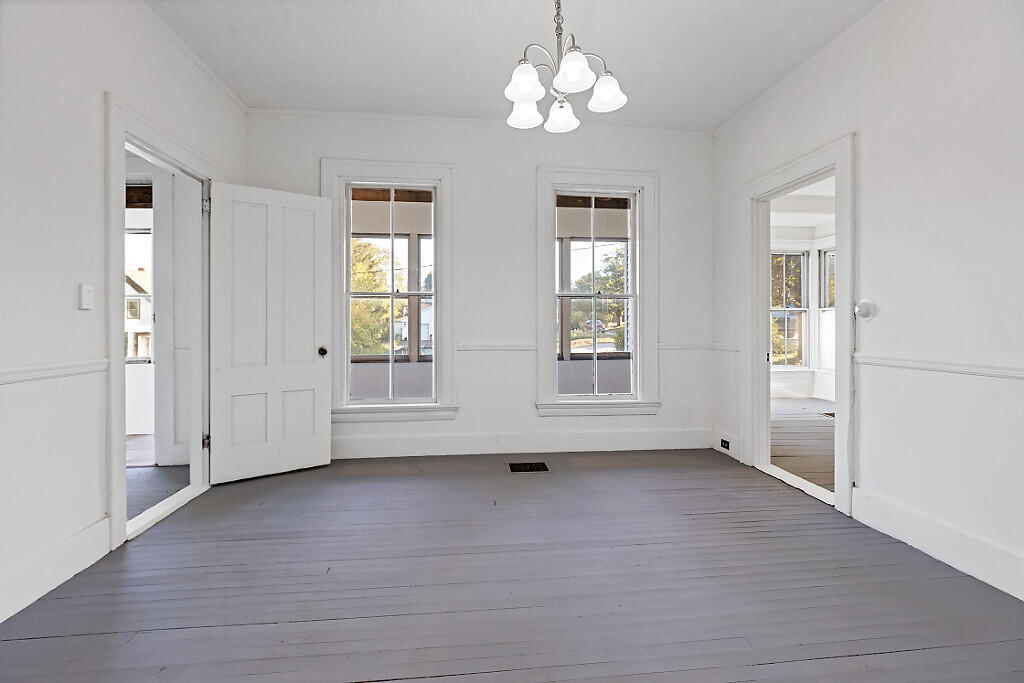 21 Hathaway Hill Road Livermore, ME 04253 - Photo 5 of 44 54_BP5A0628_DxO_mls