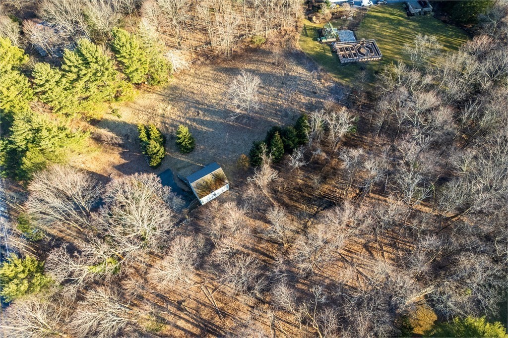 50 Skating Pond Road Weston, MA 02493 - Photo 5 of 12 Gallery Image 5