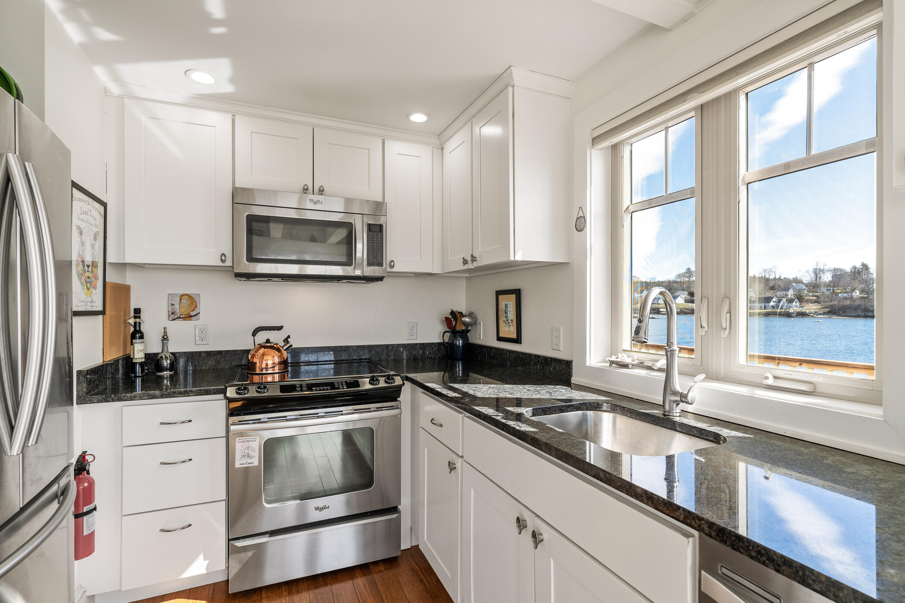 47 Little Island Road, Unit 47 Harpswell, ME 04066 - Photo 20 of 55 Granite counters