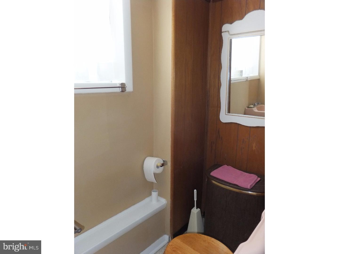 33 St Dunstans Road Hatboro, PA 19040 - Photo 20 of 22