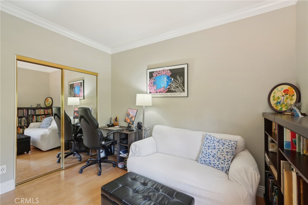 5965 Vía Loma Riverside, CA 92506 - Photo 23 of 41 a living room with furniture and a flat screen tv