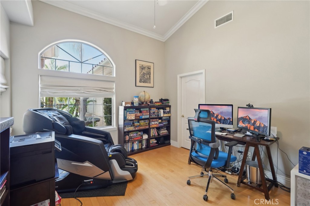 5965 Vía Loma Riverside, CA 92506 - Photo 24 of 41 a view of a livingroom with workspace and a window