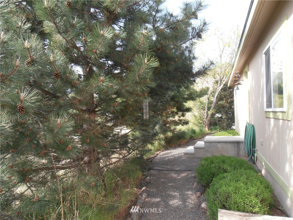 3580 Stemilt Creek Road Wenatchee, WA 98801 - Photo 8 of 9 Gallery Image 8