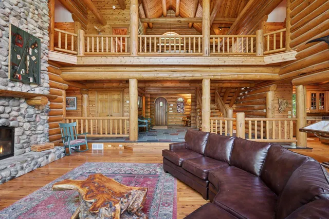 $4,900,000 | 6070 Pilger Avenue Northwest, Annandale, MN 55302