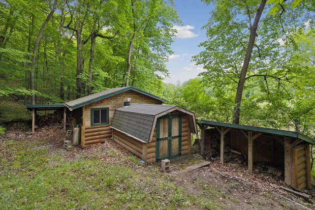 $4,900,000 | 6070 Pilger Avenue Northwest, Annandale, MN 55302