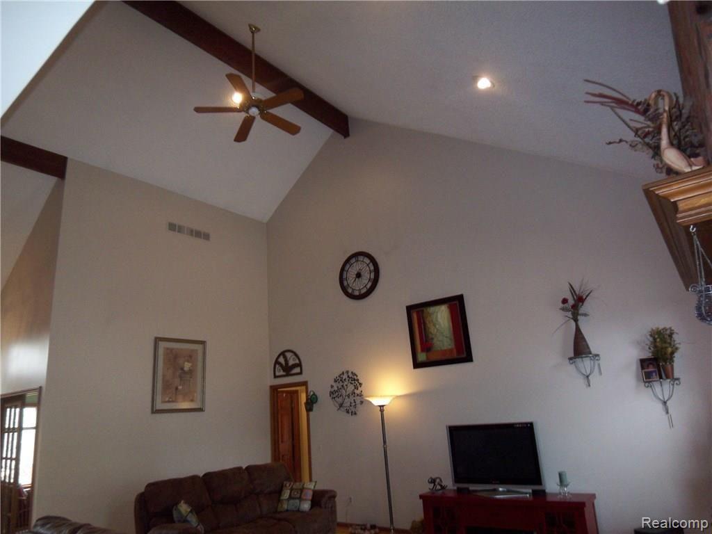 7520 Markel Road Fair Haven, MI 48023 - Photo 17 of 69 21.JPG