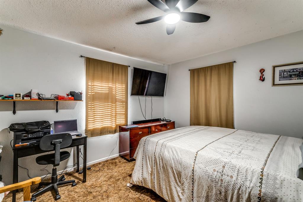 2912 Farm To Market 920 Weatherford, TX 76088 - Photo 20 of 33