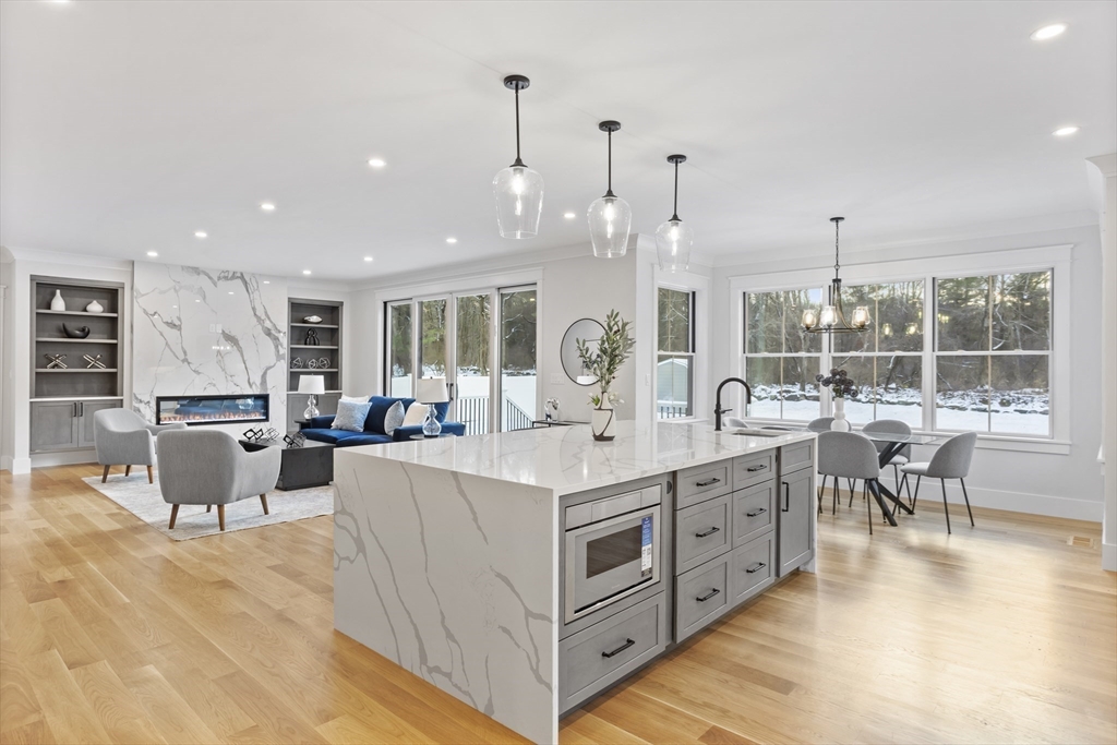 6 Parker Road Bedford, MA 01730 - Photo 12 of 38
