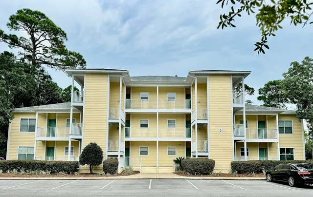$249,900 | 200 Sandestin Lane, Unit 303, Miramar Beach, FL 32550