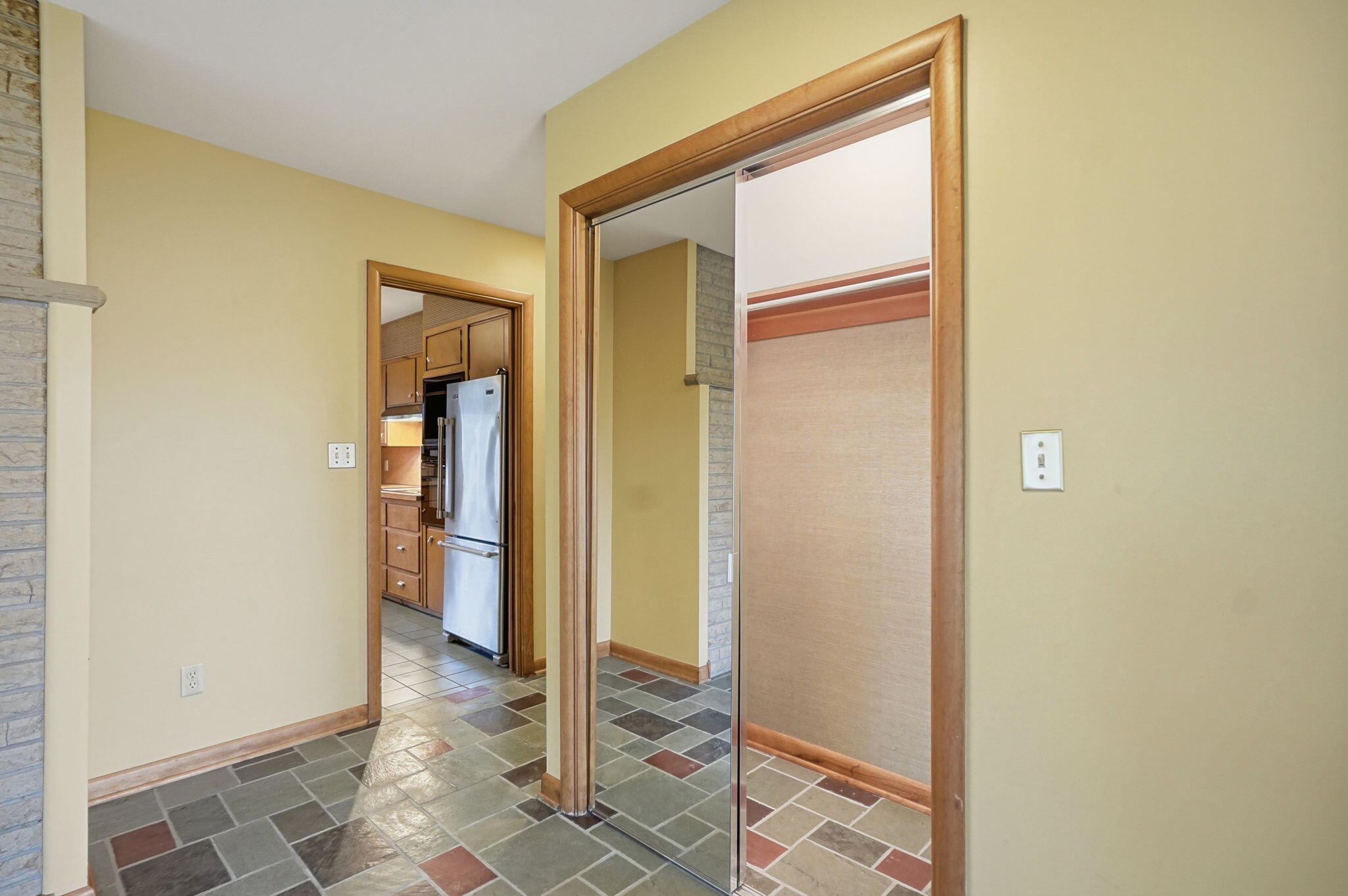 509 Mills Road Saline, MI 48176 - Photo 4 of 45 11-web-or-mls-Mills Rd11