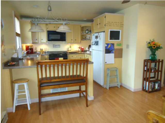 1614 Clinton Street McKees Rocks, PA 15136 - Photo 6 of 19 Kitchen.
