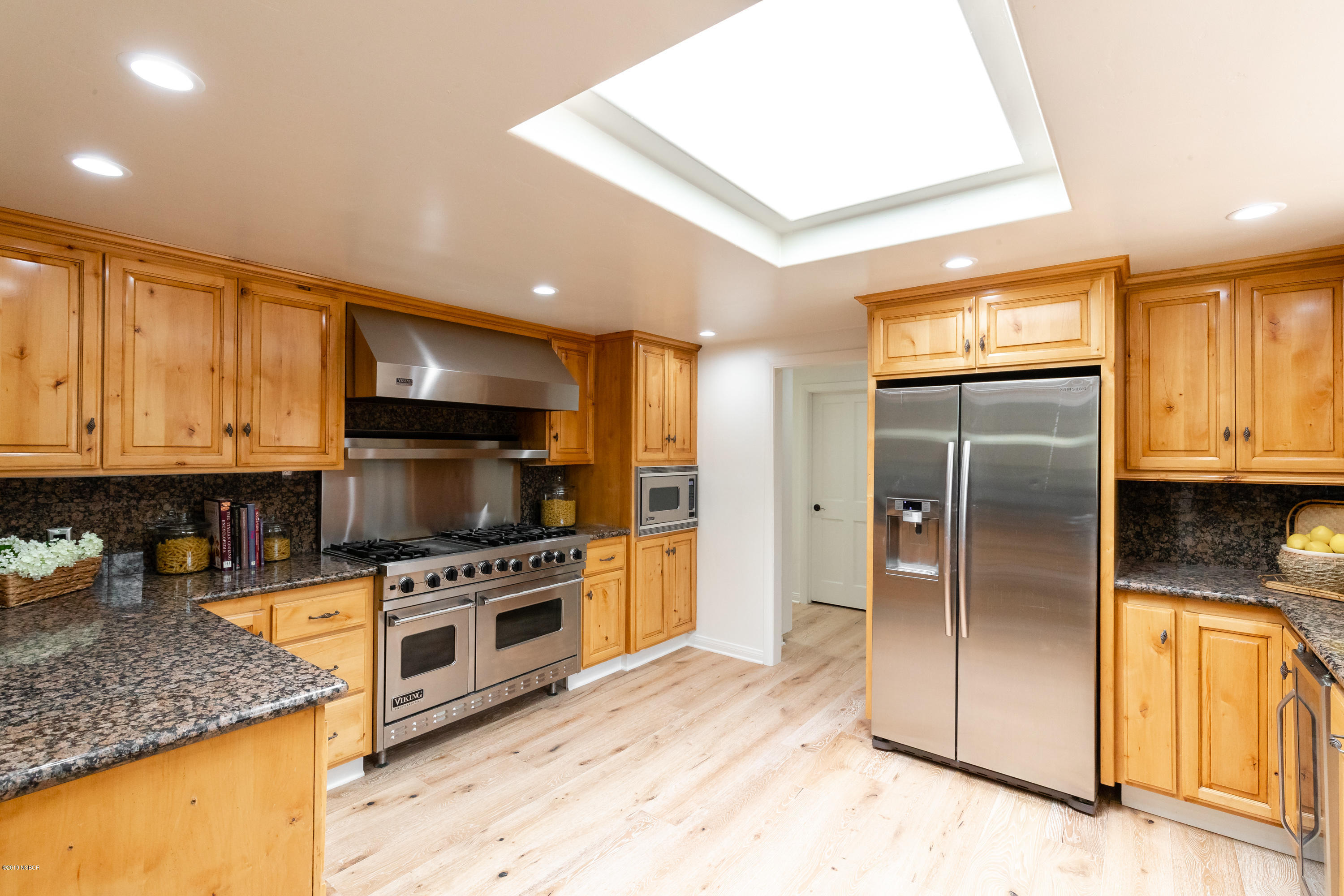 2544 Elk Grove Road Solvang, CA 93463 - Photo 5 of 17 2544 ELK GROVE WEB-6