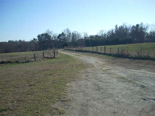 130 Spring Lane Inman, SC 29349 - Photo 5 of 6