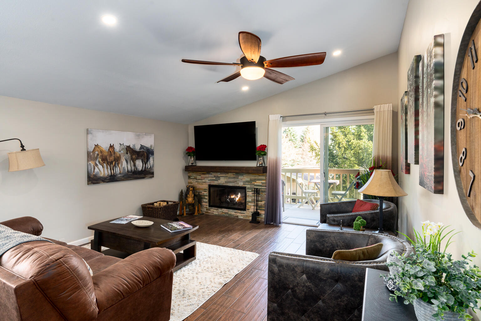 3660 Upper Ranch Condo Drive Sun Valley, ID 83353 - Photo 3 of 48 Living Room