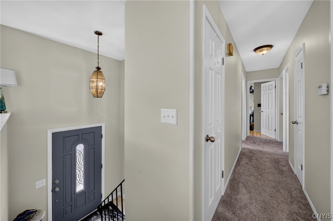 7670 Clover Road Cicero, NY 13212 - Photo 16 of 39