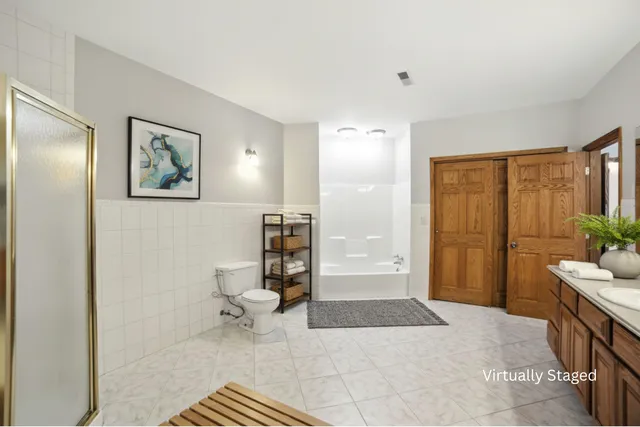 $995,000 | 2404 West 10 1/2 Mile Road, Irons, MI 49644