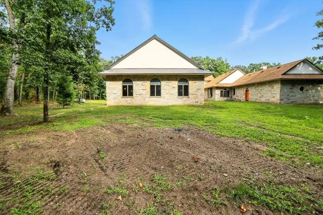 $995,000 | 2404 West 10 1/2 Mile Road, Irons, MI 49644