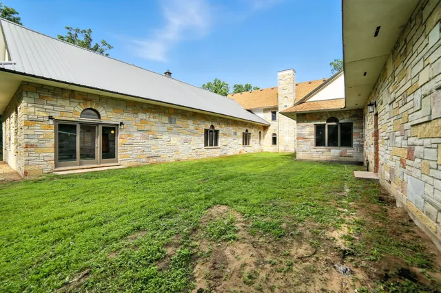 $995,000 | 2404 West 10 1/2 Mile Road, Irons, MI 49644