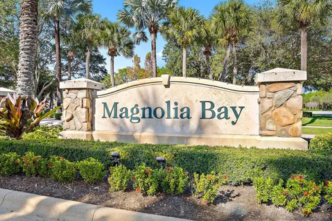 $895,000 | 4702 Dovehill Drive, Palm Beach Gardens, FL 33418