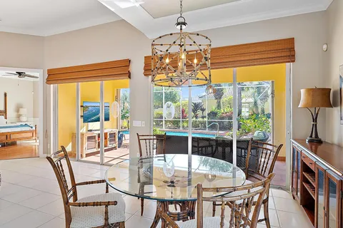 $895,000 | 4702 Dovehill Drive, Palm Beach Gardens, FL 33418