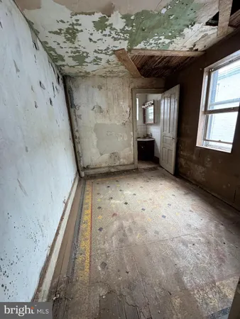 $75,000 | 1649 Cotton Street, Reading, PA 19606