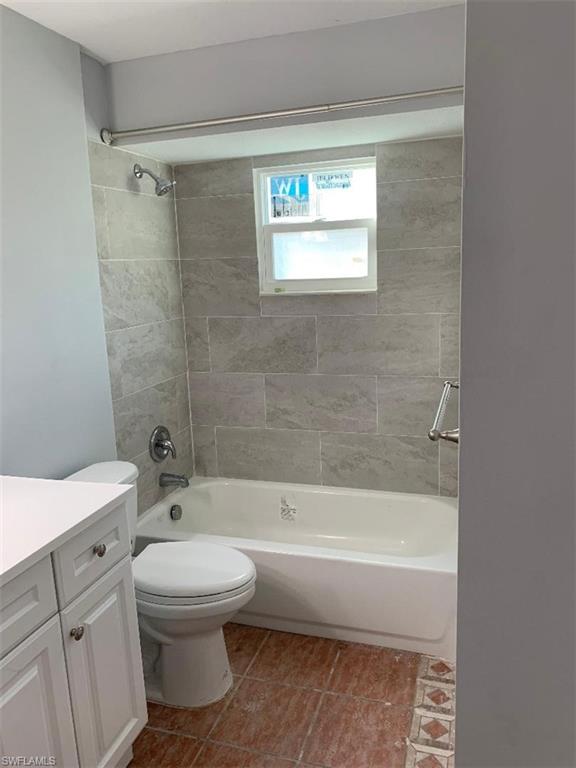 144 6th Street Naples, FL 34113 - Photo 11 of 21 second bathroom