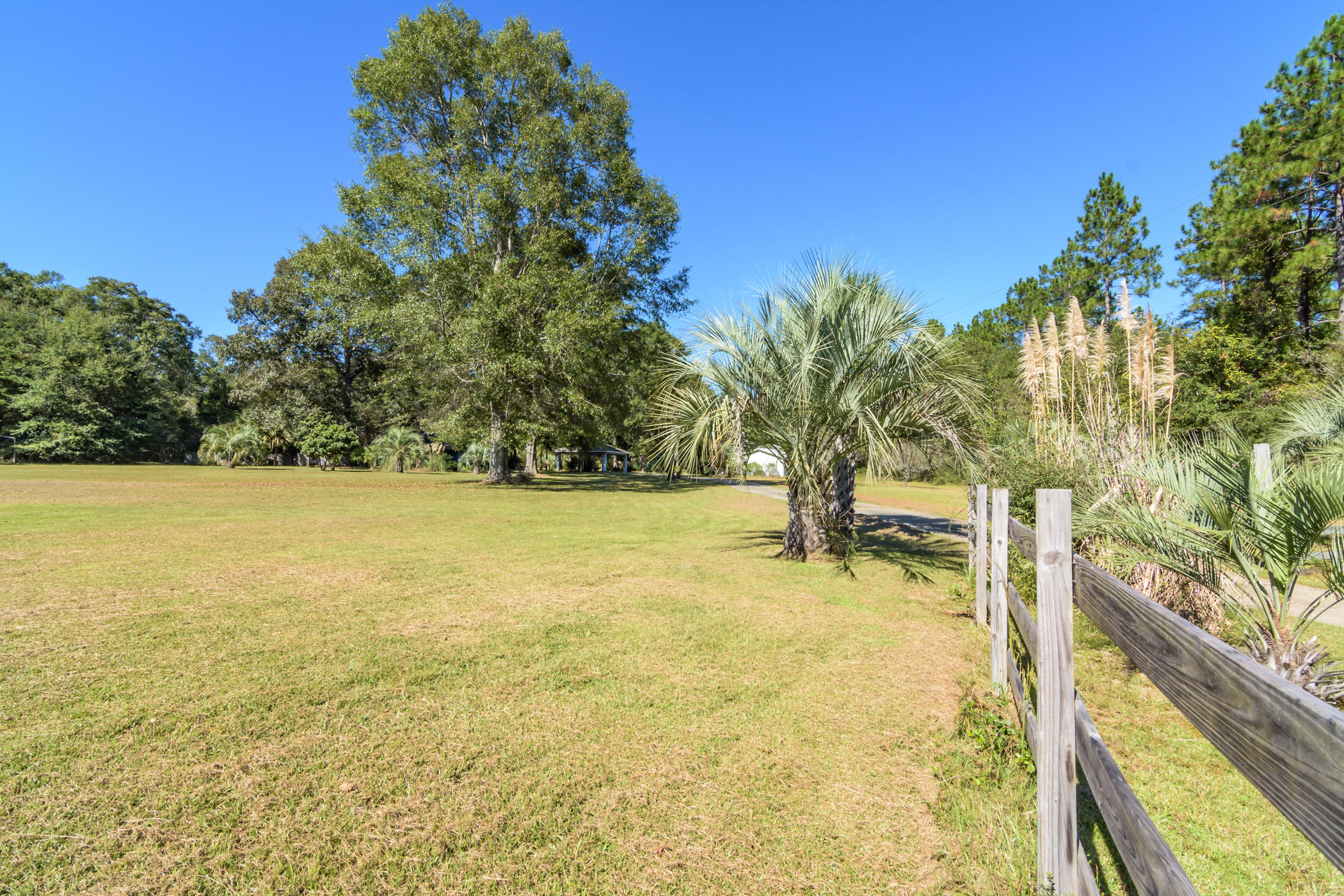7262 Old River Road Baker, FL 32531 - Photo 57 of 63
