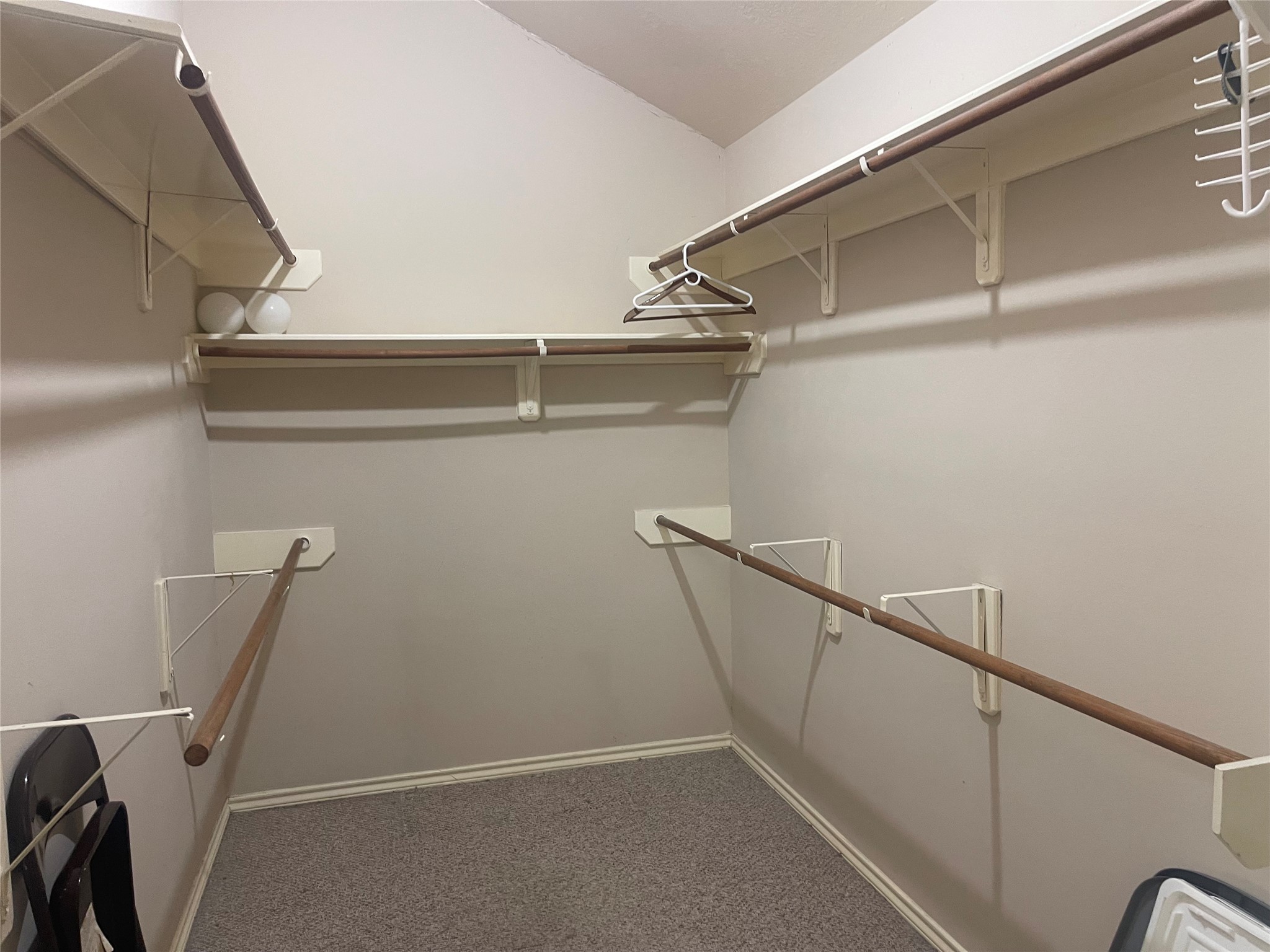 1903 Manor Drive Baytown, TX 77521 - Photo 9 of 13