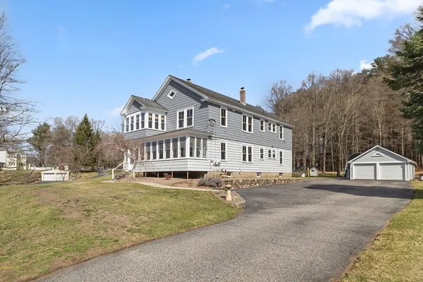 $399,000 | 183 Pleasant Street, Unit 2, Grafton, MA 01560
