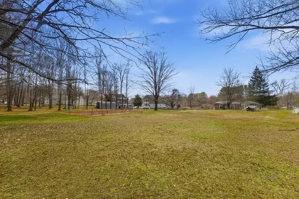 $399,000 | 183 Pleasant Street, Unit 2, Grafton, MA 01560