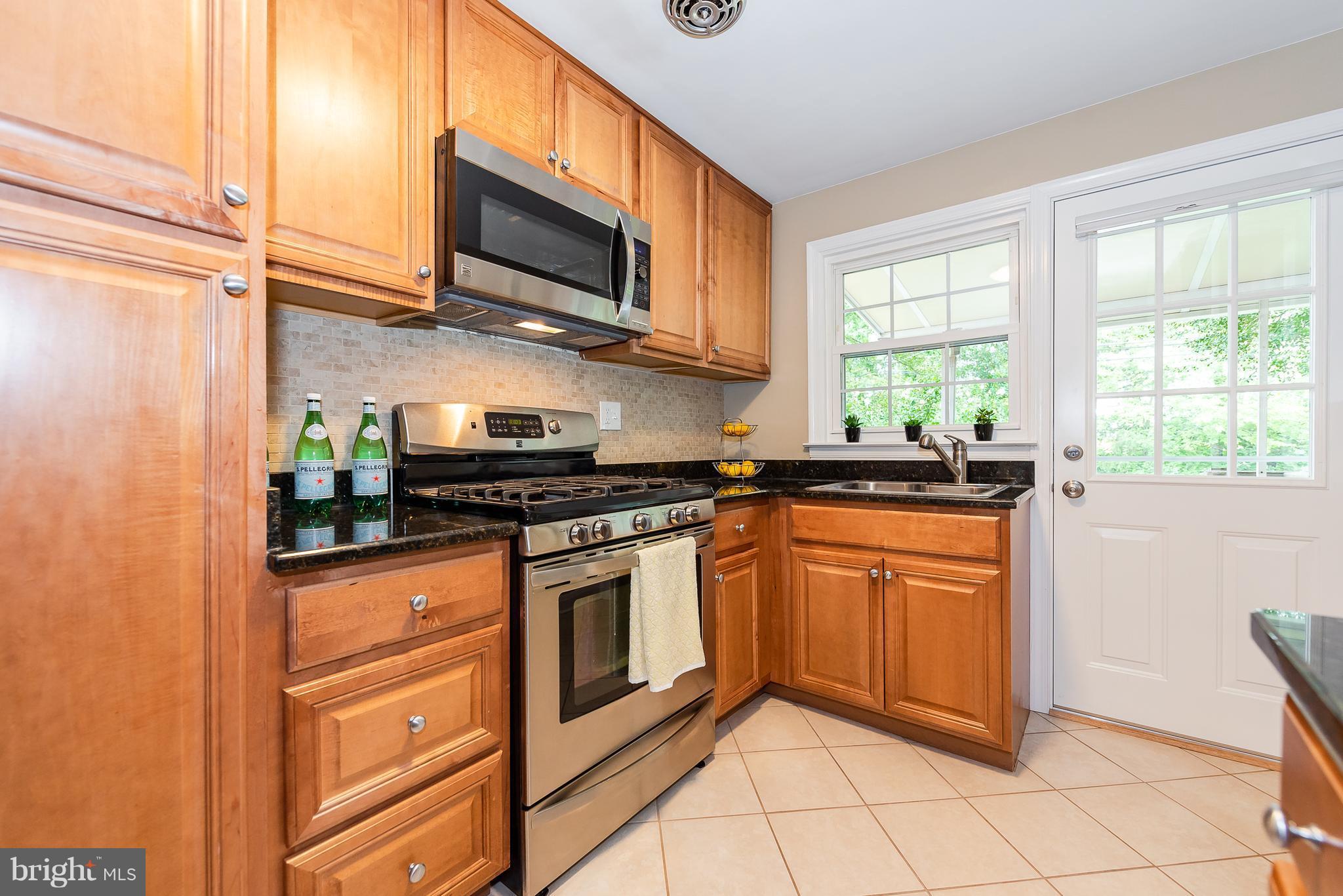 8616 Drumwood Road Baltimore, MD 21286 - Photo 9 of 30 Kitchen