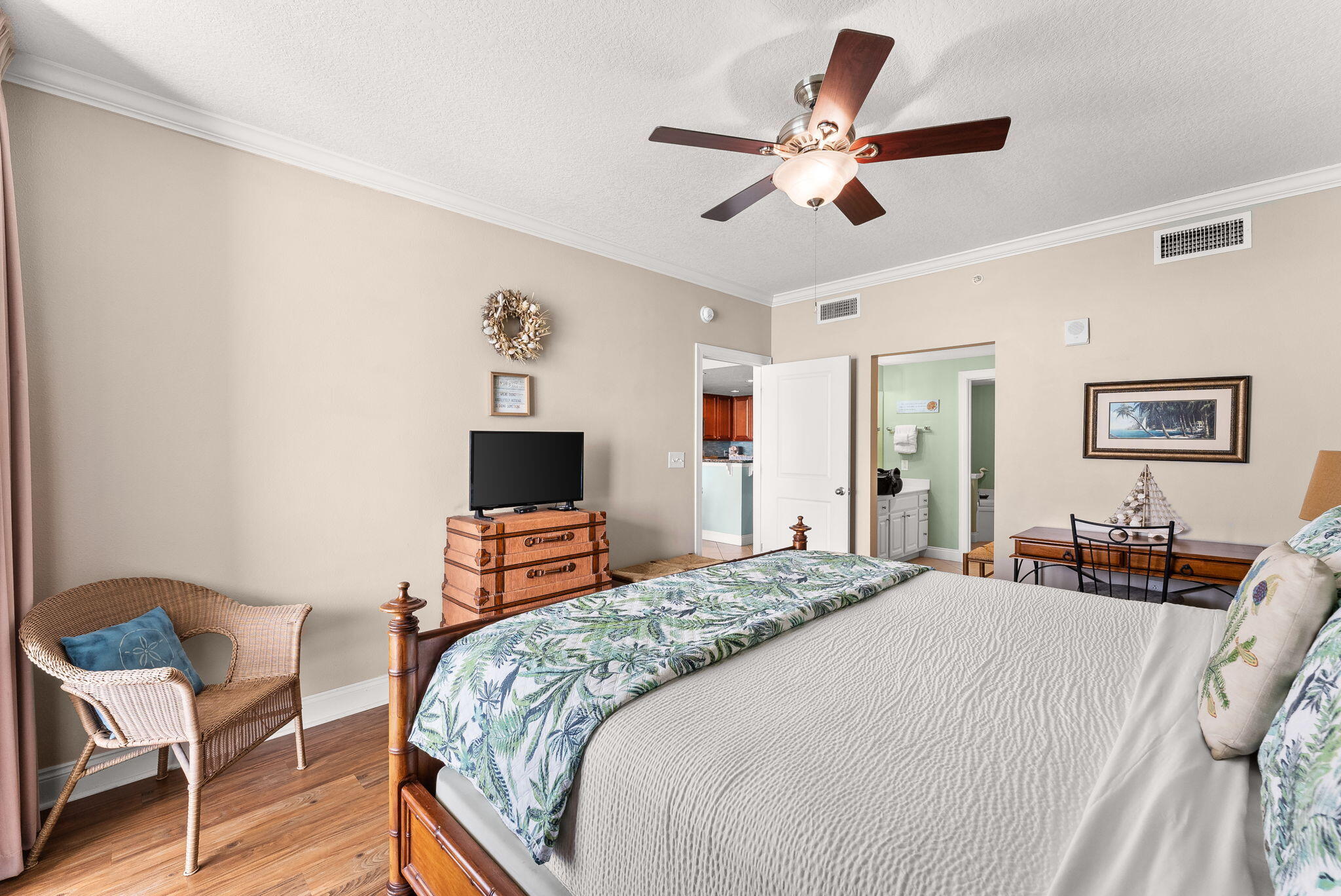 17281 Front Beach Road, Unit 806 Panama City Beach, FL 32413 - Photo 18 of 42 Master Bedroom