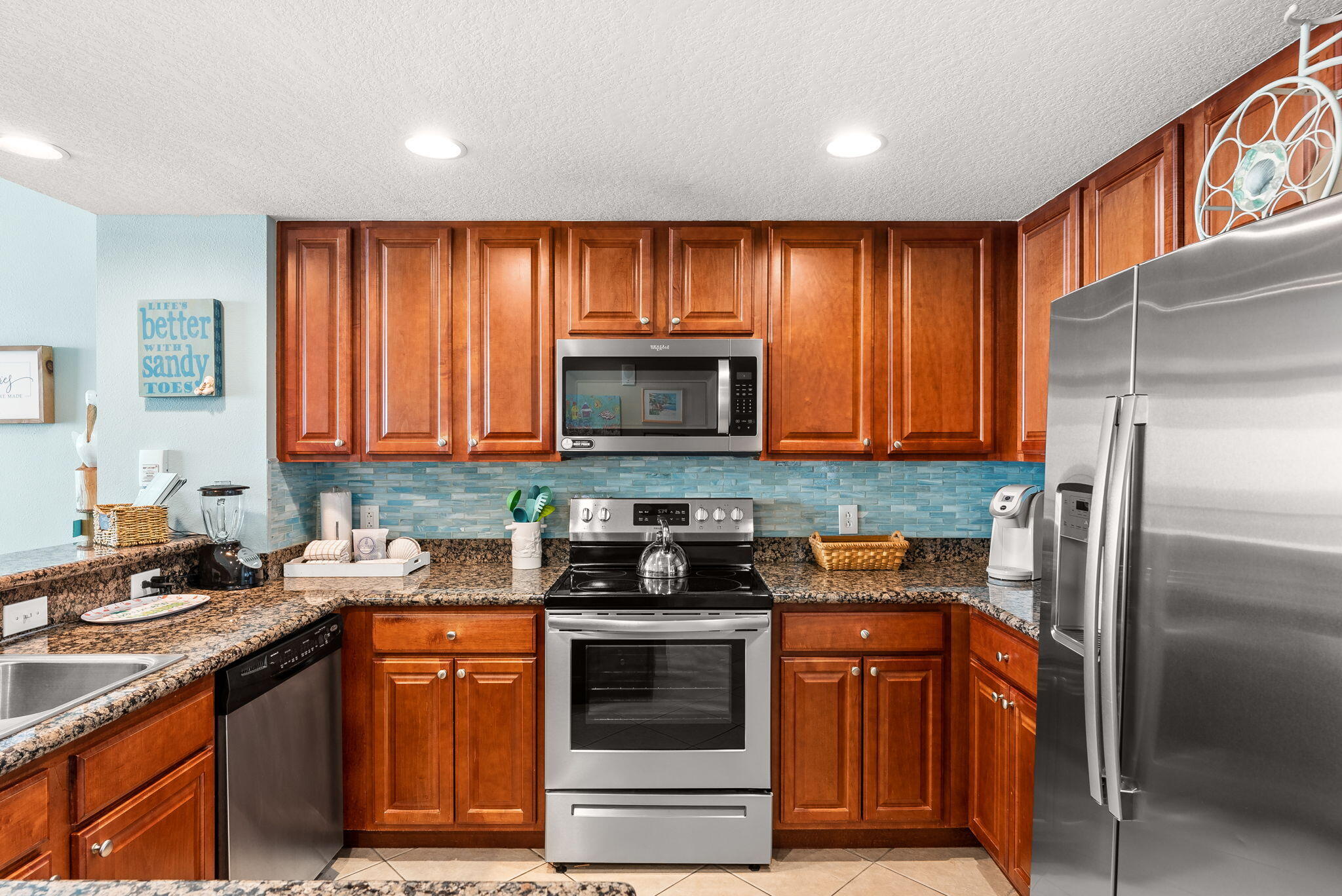 17281 Front Beach Road, Unit 806 Panama City Beach, FL 32413 - Photo 10 of 42 Kitchen