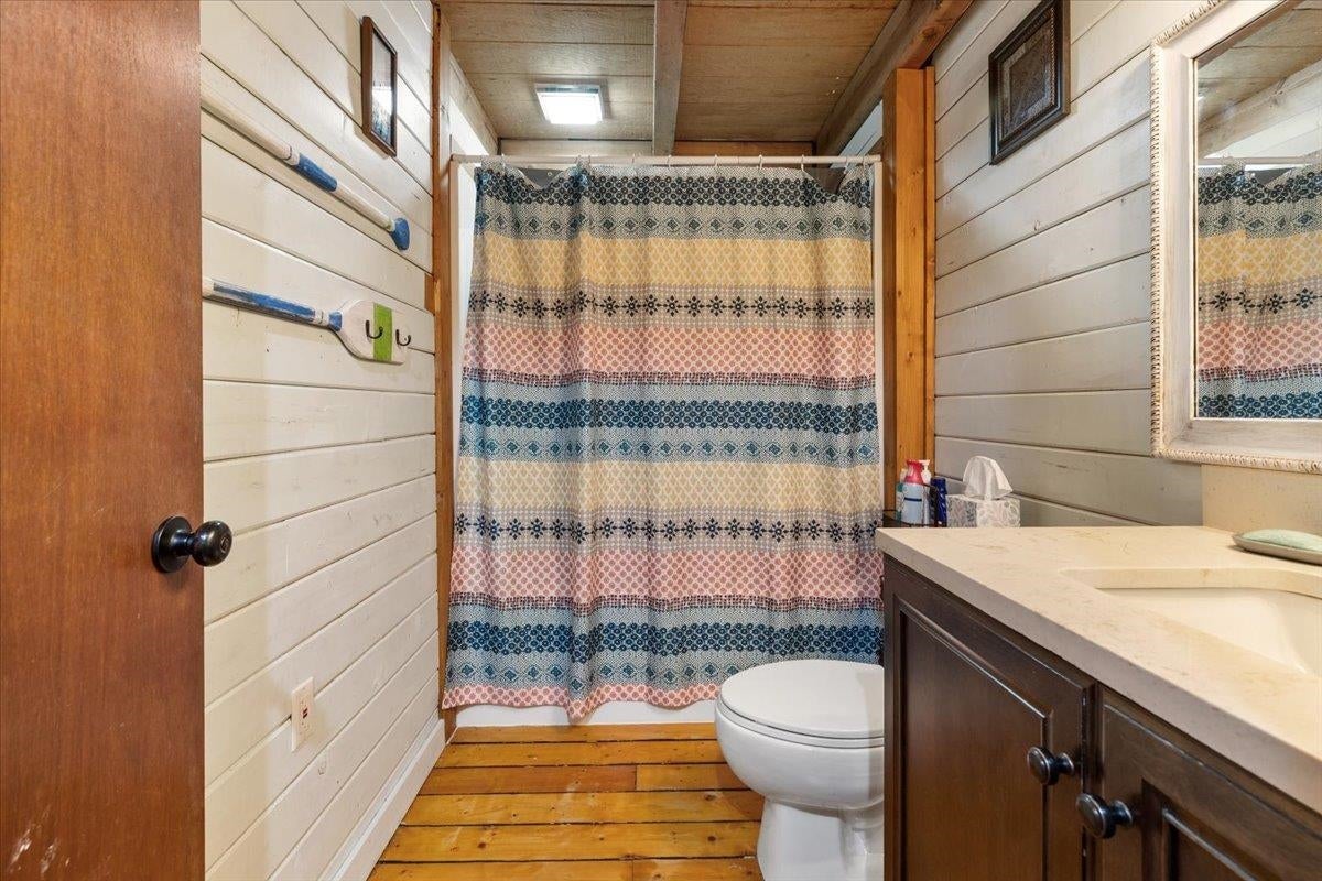 4974 Cove View Road Pulaski, VA 24301 - Photo 12 of 62 Gallery Image 12