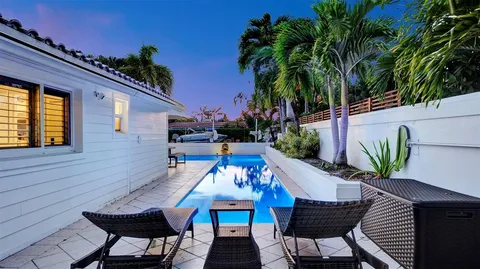 $1,474,950 | 2409 Northeast 19th Avenue, Wilton Manors, FL 33305