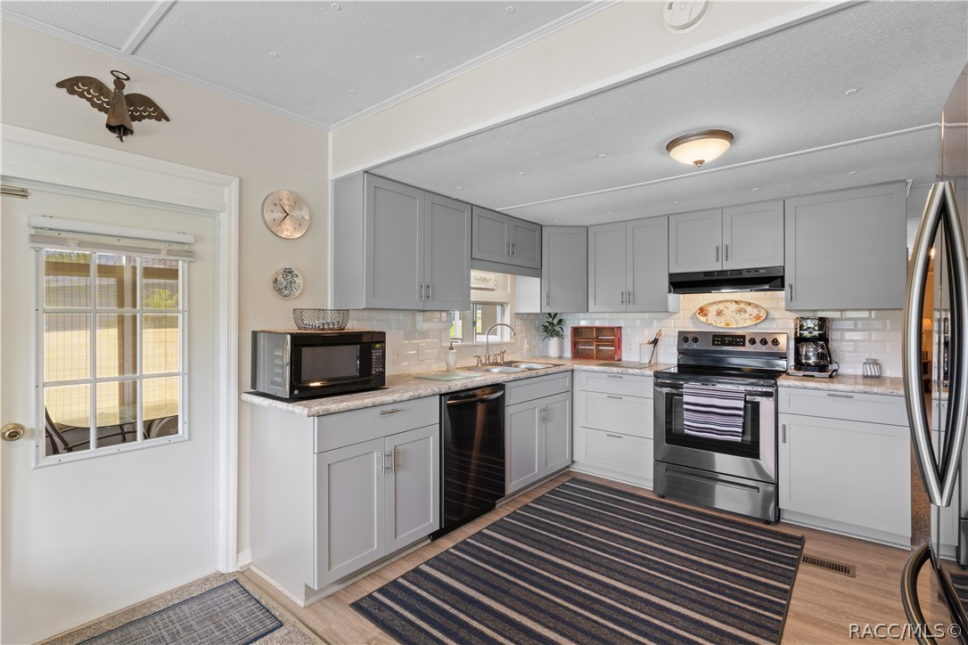 10312 East Pike Drive Inverness, FL 34450 - Photo 16 of 31