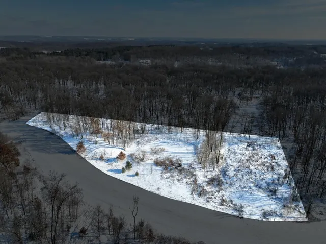 $149,000 | Xxx Xxx 218th (lot 37) Avenue, Somerset, WI 54025