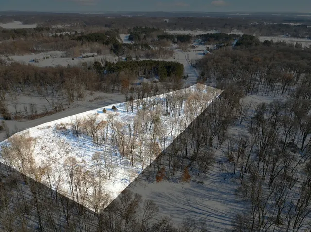 $149,000 | Xxx Xxx 218th (lot 37) Avenue, Somerset, WI 54025