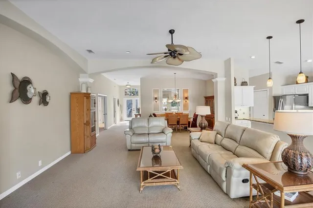 $545,000 | 407 Pinewood Lake Drive, Venice, FL 34285