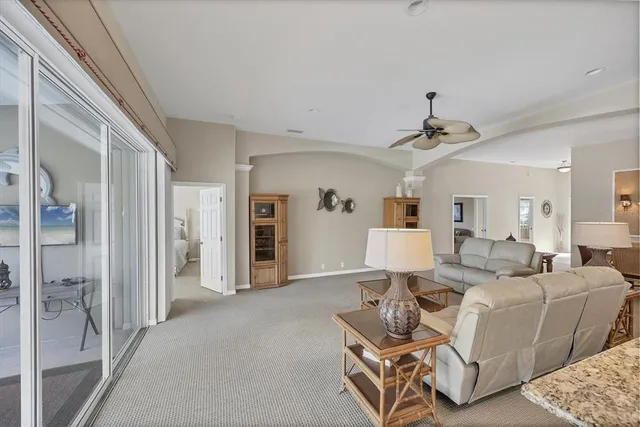 $545,000 | 407 Pinewood Lake Drive, Venice, FL 34285