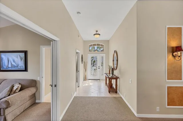 $545,000 | 407 Pinewood Lake Drive, Venice, FL 34285