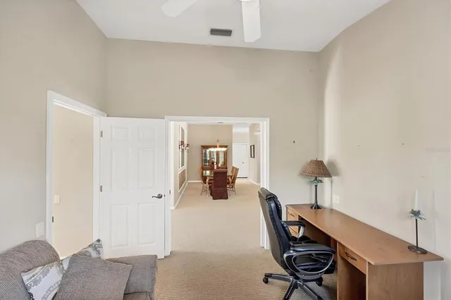 $545,000 | 407 Pinewood Lake Drive, Venice, FL 34285