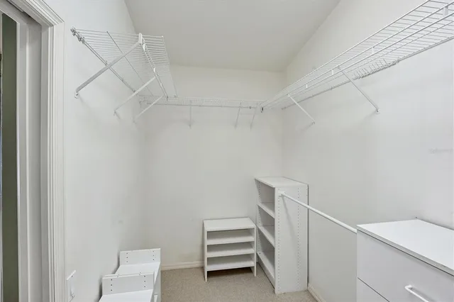 $545,000 | 407 Pinewood Lake Drive, Venice, FL 34285