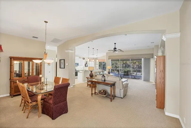 $545,000 | 407 Pinewood Lake Drive, Venice, FL 34285