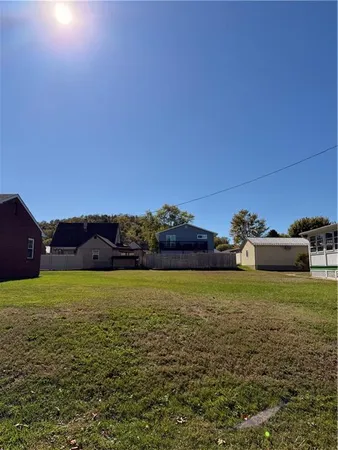 $20,000 | 507 Charles Street, Charleroi, PA 15022