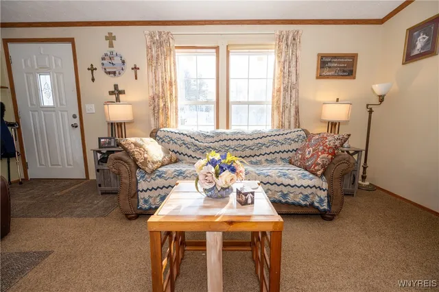 $289,999 | 9414 Gowanda State Road, Eden, NY 14057