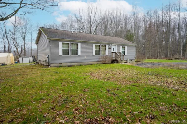 $240,000 | 9414 Gowanda State Road, Eden, NY 14057
