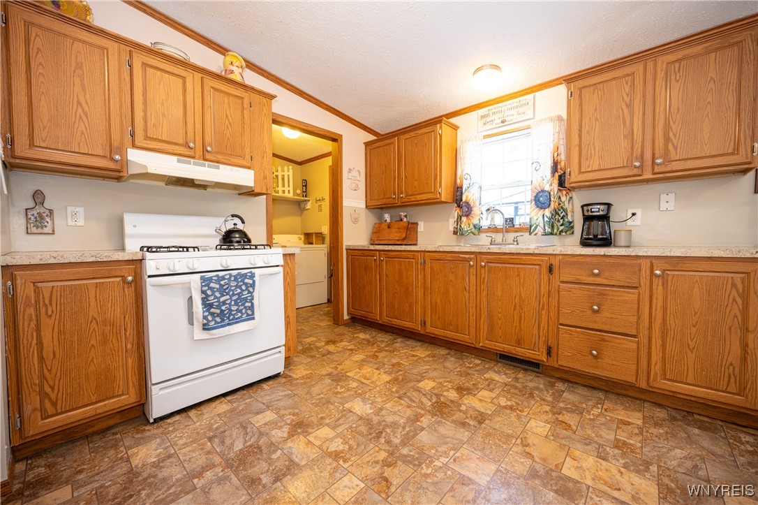 9414 Gowanda State Road Eden, NY 14057 - Photo 22 of 37