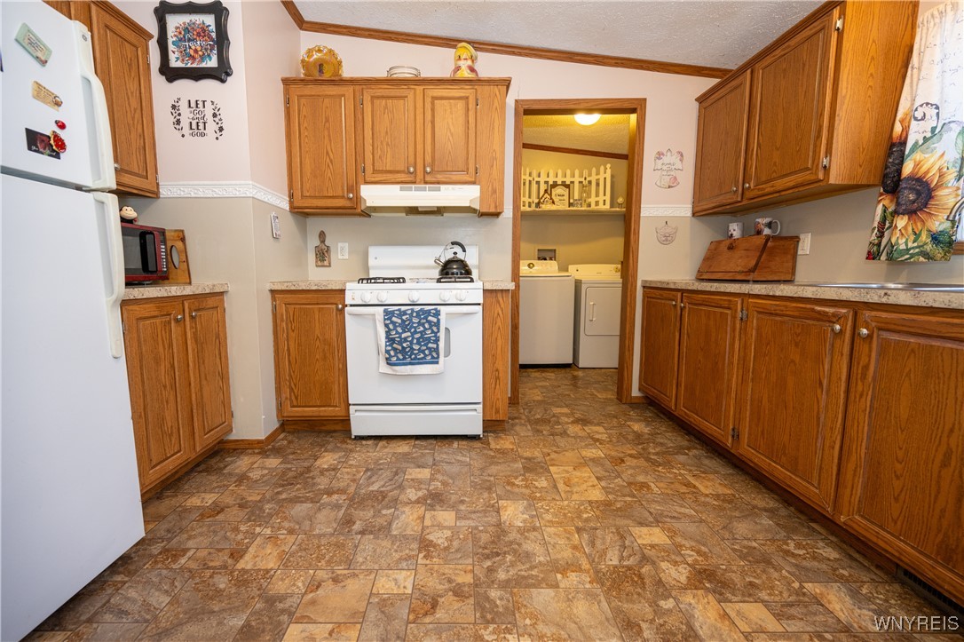 9414 Gowanda State Road Eden, NY 14057 - Photo 23 of 37